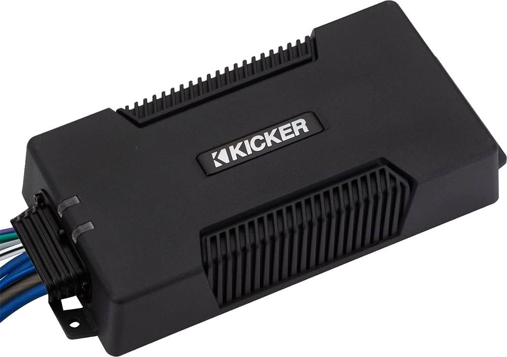 KICKER アンプ 4台+ オーディオケーブル KICKER アンプ 4台+ オーディオケーブル