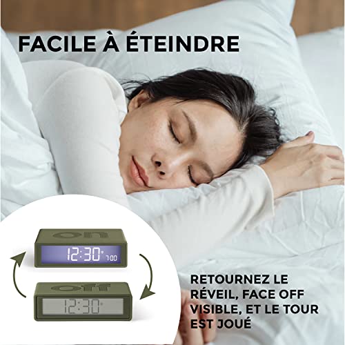 Lexon Flip+ Travel Mini sveglia da viaggio, reversibile con facce on off e funzione snooze, schermo LCD e luce tattile, radio controllata, in gomma, m