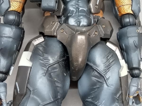 Amazon | PLAY ARTS 改 ソリダススネーク メタルギアソリッド2 サンズ