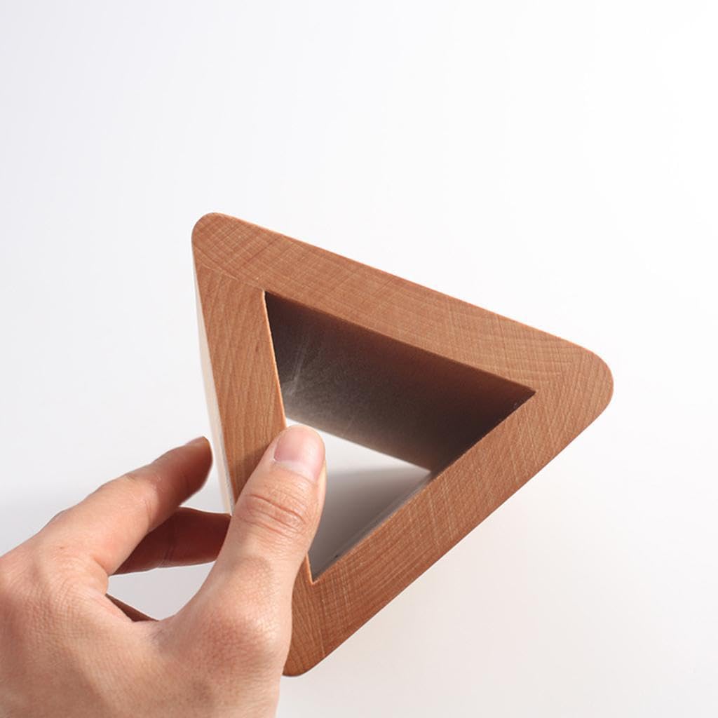 Outil pliant avancé pour la réparation et le moulage de lanières de cuir, idéal pour les projets innovants et les passionnés travaillant le cuir à la main.
