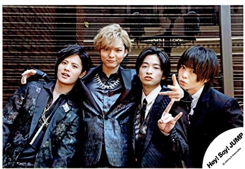 Amazon 知念侑李 有岡大貴 岡本圭人 薮宏太 Hey Say Jump 公式生写真 Masquerade 衣装黒 知念左手キツネポーズ 薮右手岡本の肩 アイドル 芸能人グッズ 通販