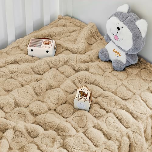 Image of Yurhap Heart Baby Blanket, Love Plush Fleece Baby Blankets for Boys Girls | Soft Sherpa Baby Boy Blankets for Infant Toddler Newborn Gifts, Fluffy Baby Essentials, For Crib Stroller, 30 inchx40 inch, Khaki