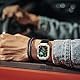 Deczone Band mit Edelstahlgehäuse Kompatibel mit Apple Watch Series 9 8 7 45mm Band, iwatch Bands Robuste Metall Schutzhülle für Männer (Silber Gold)