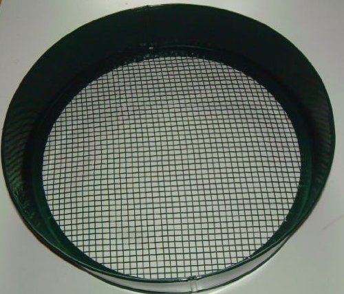 Heavy duty 14" diameter Garden Riddle (1/4" Mesh)