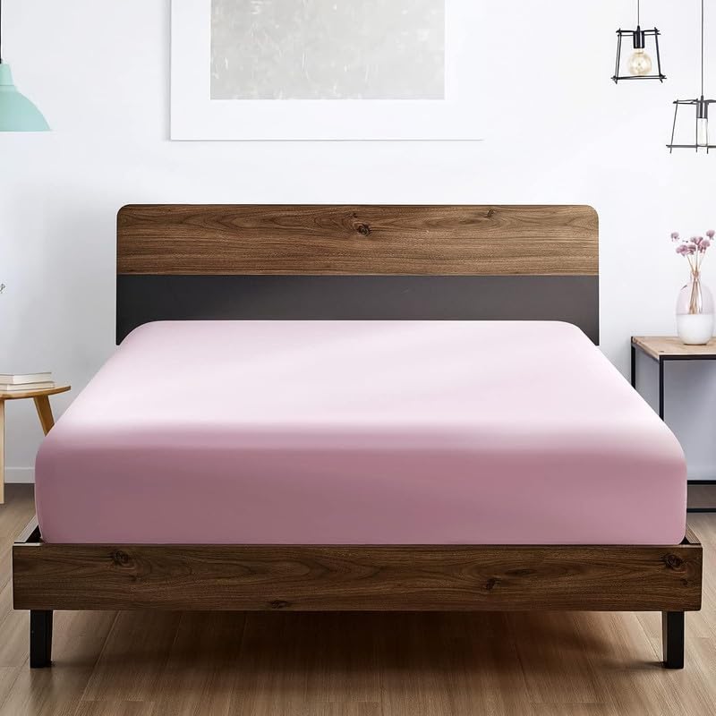Image of Amazon Brand - Umi Cotton Feel Glace Cotton Fade Resistant Elastic Fitted Single Bed Bedsheet with 1 Pillow Cover Fits Upto 8 inches Mattress, Size- 36x78x10 Inches, Pink