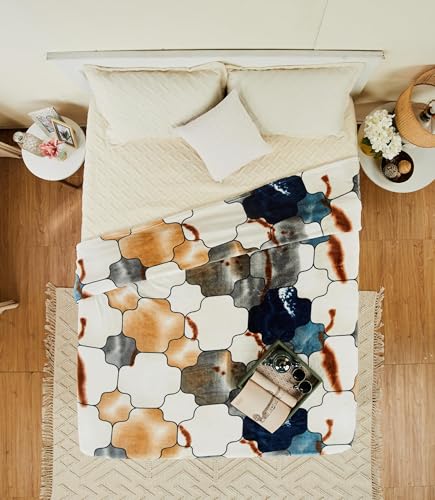 Image of amazon basics Double Sized Plush Blanket | (300 GSM) | (Cream)