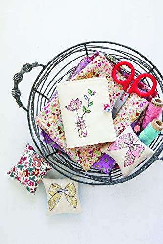 Diary in Stitches: 65 Charming Motifs, 6 Fabric &