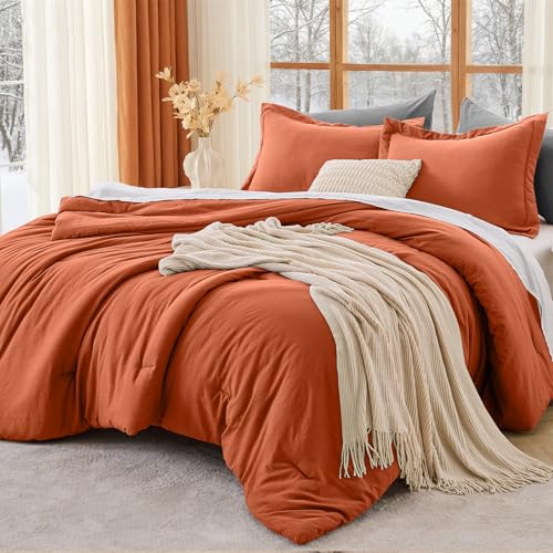 Image of MUXHOMO Queen Comforter Set, All Season Ultra Soft Down Alternative Bedding - 3 Piece Lightweight Bed Set Includes 1 Comforter (90 inchx90 inch) and 2 Pillow Shams (20 inchx26 inch), Burnt Orange