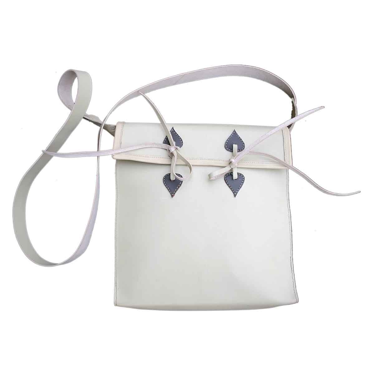 AER Roman Leather Case Comacchio Roman Reenactment, White