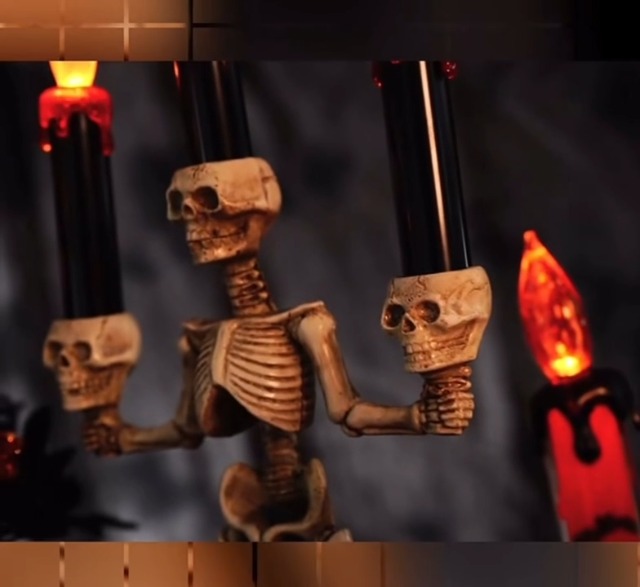 Flaroey Geister Kerzenständer - Gothic Halloween Deko Schwarz