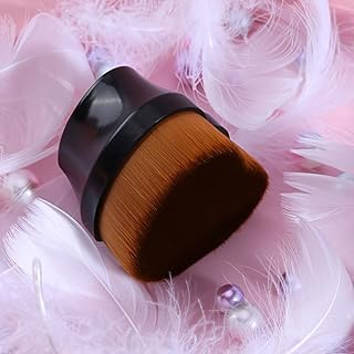 Brocha de maquillaje Kabuki con parte superio...