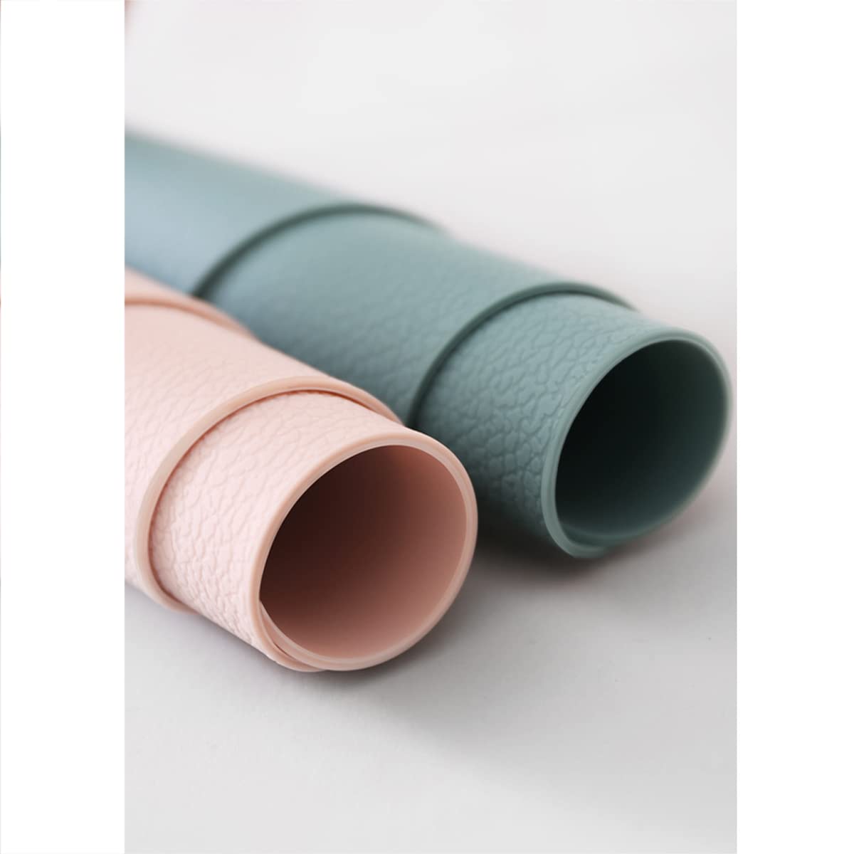 Set di 4 tovagliette in silicone ispessito per tavolo da pranzo, a forma di goccia, lavabili, per cucina e sala da pranzo, colore: azzurro