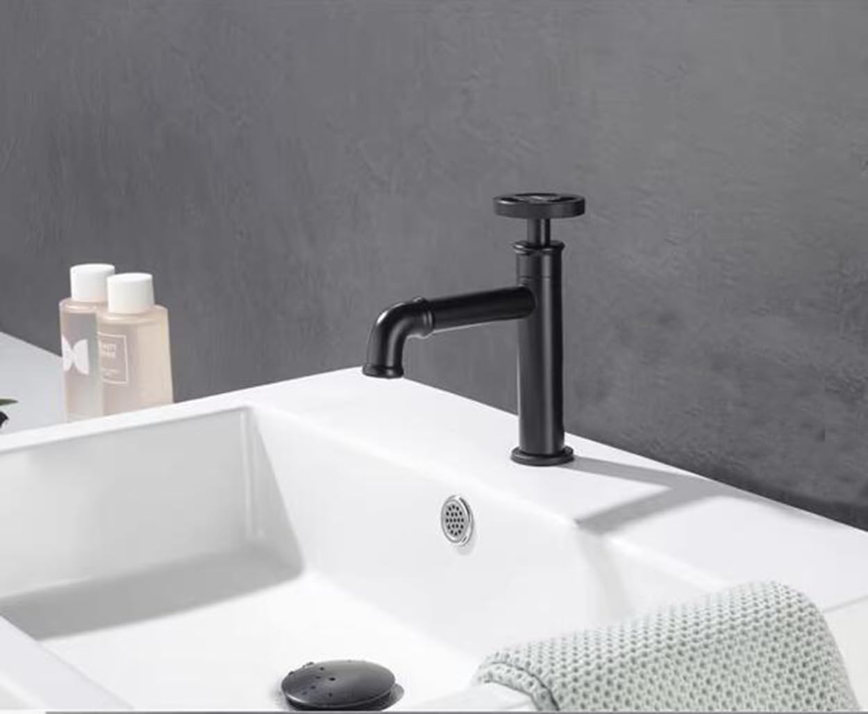 Black Sink Faucet Bathroom Single Handle One Hole Lavatory Industrial Pipe Style Faucet for Bath Laundry Utility Basin Bar Sink Tap Commercial Farmhouse Modern