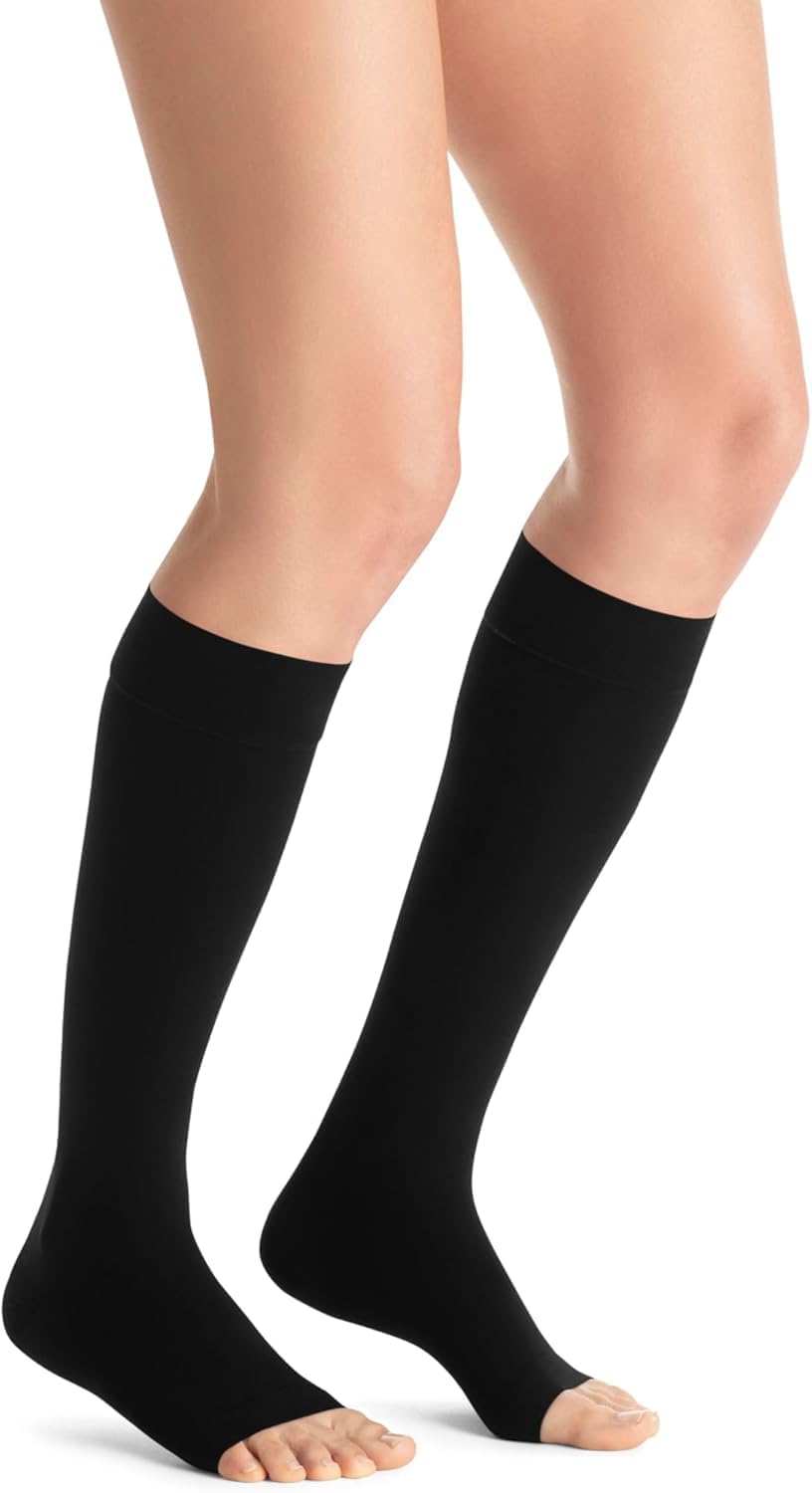 JOBST Opaque Knee High with SoftFit Technology Band, 20-30 mmHg Compression Stockings, Open Toe, Small, Natural