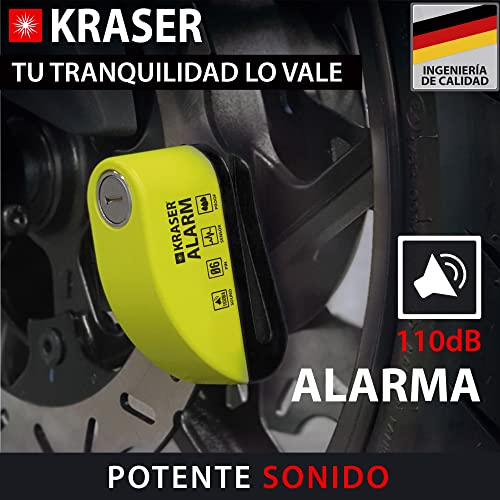 Candado antirrobo KRASER WA6Y en un freno de disco, destacando su potente alarma de 110DB y su diseño de alta seguridad.