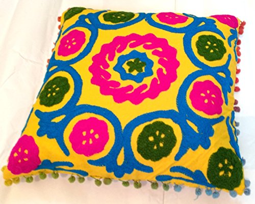 Coussin brodé main Suzani en coton pour canapé chic