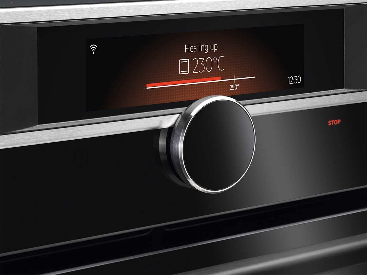 AEG BSK998230M Einbaubackofen SteamPro SousVide WIFI Dampfreinigung A++