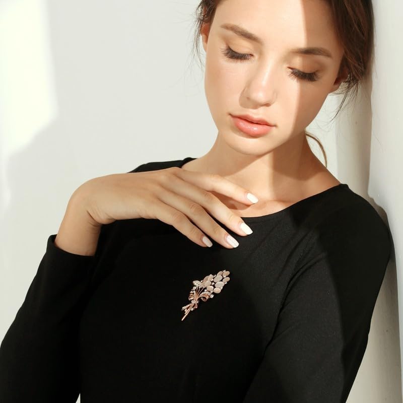 Image of Large Brooch Pin Austrian Crystal Leaf Shape Bouquet Rhinestone Scarf Decoration Wreath Cloth Brooches Pins For Women Girls