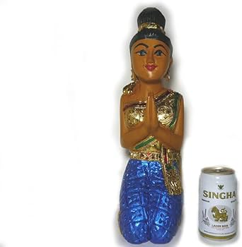 Amazon.co.jp: サワディー人形 座り姿41cm青（B）[ノイ] タイの人形