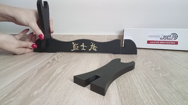 Holz-Schwertständer Für Samurai-Katanas – 1 Platz, 35,5x15x7 Cm, Mit Grauem Samt Zum Schutz