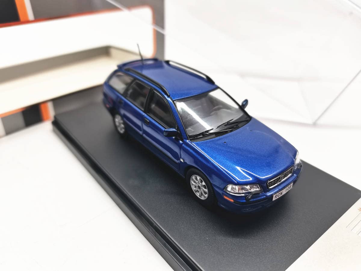 Amazon.co.jp: PremiumX 1/43 Volvo V40 2001 : Hobbies