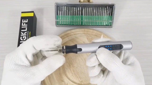 Tiny Reel 彫金 Engraving Custom Tiny Reel 彫金 Engraving Custom Tiny Reel 彫金 Engraving