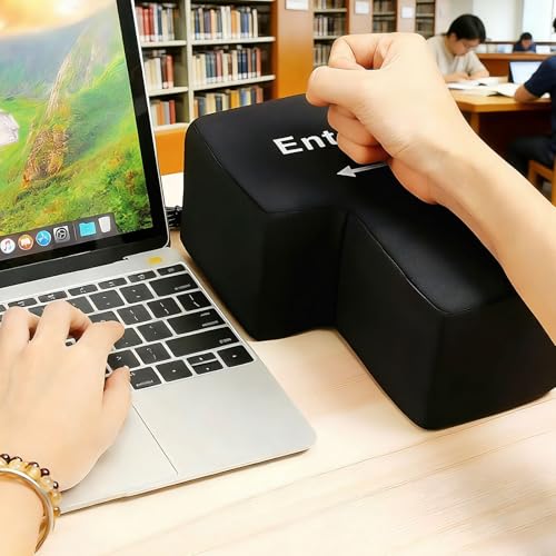 ChaneeHann USB Enter Kissen - Riesige Enter-Taste als Anti-Stress-Kissen für Büro & Gaming Plug & Play Schreibtisch-Komfortkissen (Schwarz)