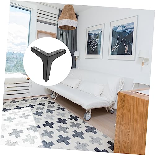 Patas triangulares de hierro evitan balanceos en sofás y gabinetes 4