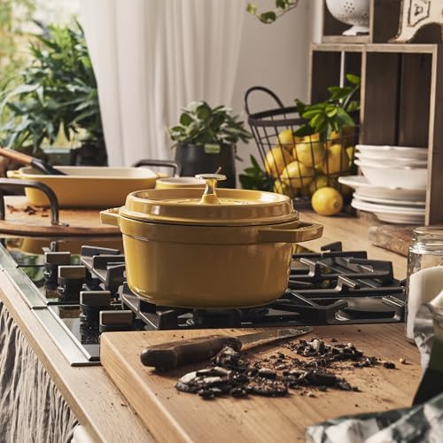 STAUB Citron 4-qt Round Cast Iron Dutch Oven