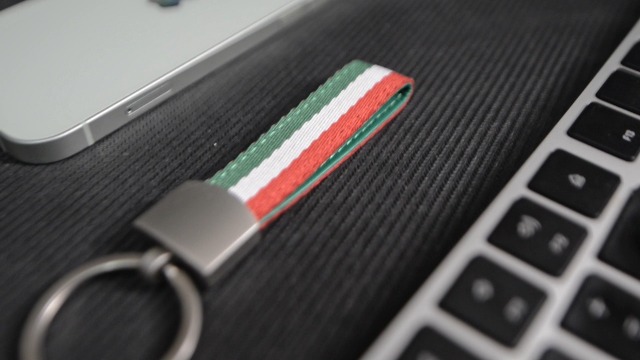 Portachiavi Bandiera Tedesca In Tela E Metallo - Portachiavi Auto In Pelle Con Anelli Antiruggine, 119x30mm, Resistente E Durevole, Idea Regalo - 2