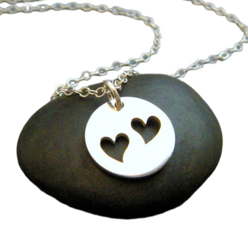 Collar de dos corazones en plata de ley 925 con cadena fina para mujer