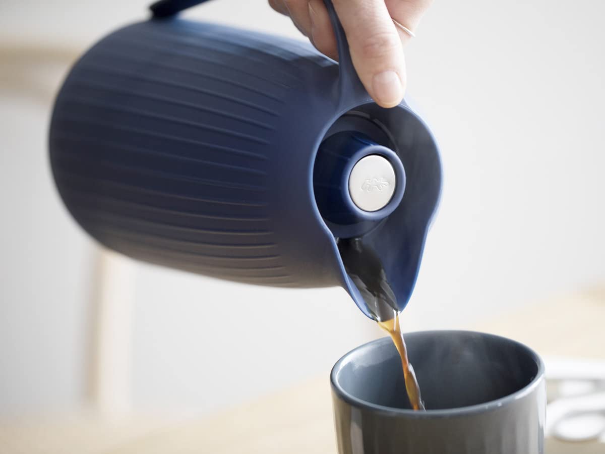 Jarra de vacío Kähler 1,0 l con función de botón Hammershøi para té y café, blanca