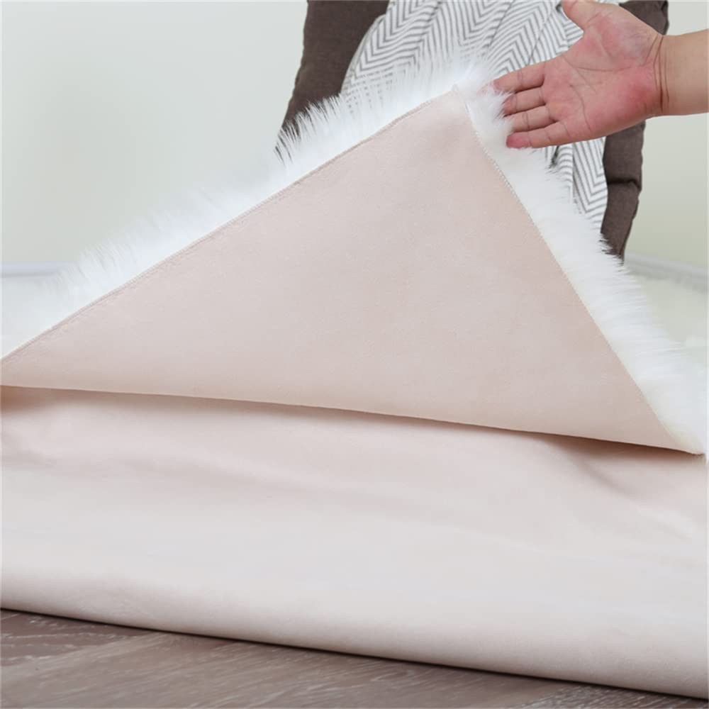 Tapis en fausse peau de mouton douce à poils longs lavable et antidérapant pour chambre à coucher, salon, canapé, décoration de chevet - 80 x 160 cm - Blanc