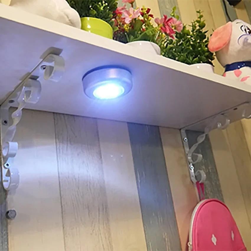 Pacote com 2 luzes noturnas de LED sem fio – 4 LEDs brilhantes, luz adesiva portátil operada por bateria para armários, armários, prateleiras | Ativada por toque, fácil de usar Pacote com 2 luzes noturnas de LED sem fio – 4 LEDs brilhantes, luz adesiva portátil operada por bateria para armários, armários, prateleiras | Ativada por toque, fácil de usar