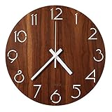 Geräuschlose Wischbewegung: Präzise Quarzbewegungen garantieren eine genaue Zeit, leise Wischbewegungen sorgen für ein gutes Schlaf- und Arbeitsumfeld. Obwohl die Uhr ziemlich gut funktioniert, ist der Sekundenzeiger dem Minutenzeiger zu nahe und kann aufgrund dieses sehr kleinen Zwischenraums manchmal hängen bleiben. bitte biegen sie den sekundenzeiger etwas von dem minutenzeiger weg. Danach wird es gut funktionieren.