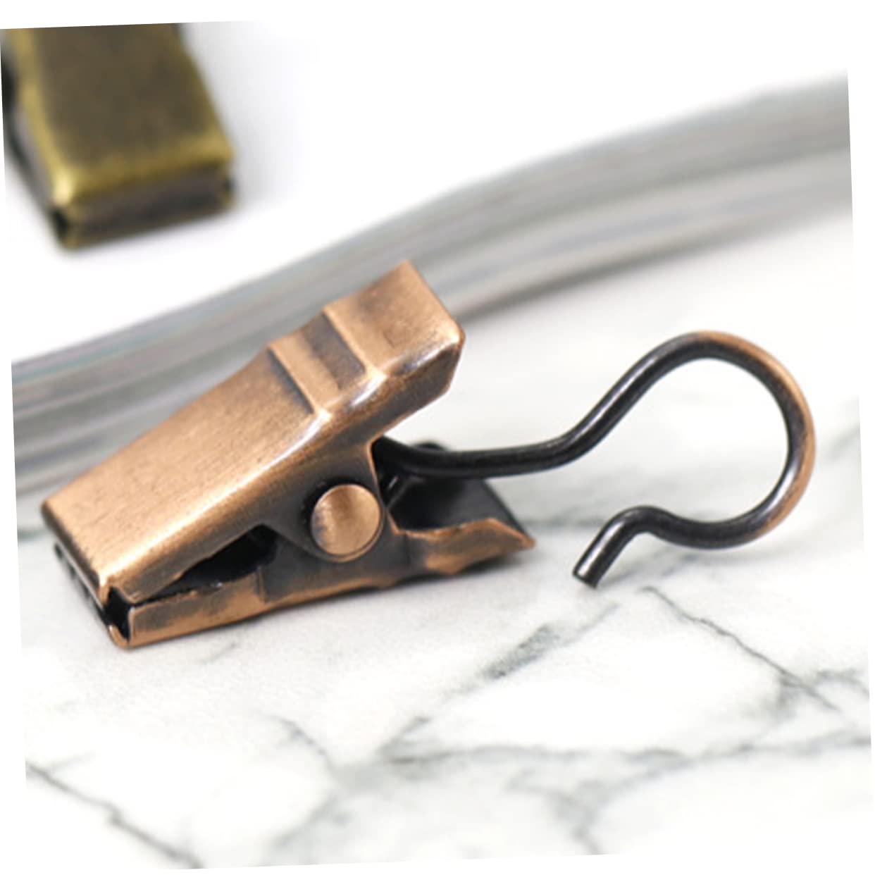 Ciieeo 180pièces Clips Acier Inoxydable pour Rideaux Métalliques Multi-Usage Accessoires De Décoration pour Photos Et Couleur Aléatoire