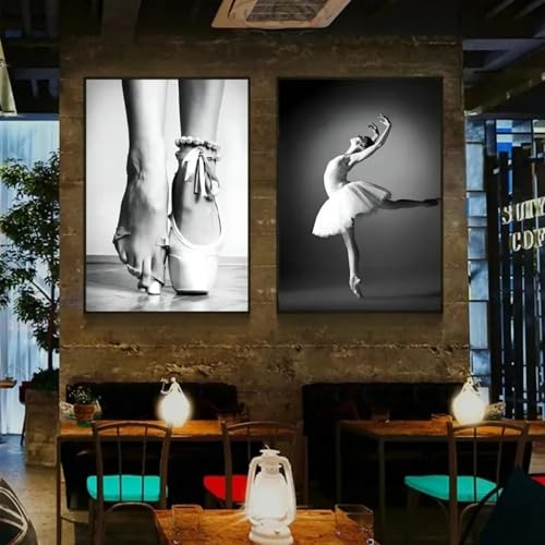 Ballerine toile affiche art mur pour habiller un couloir sombre
