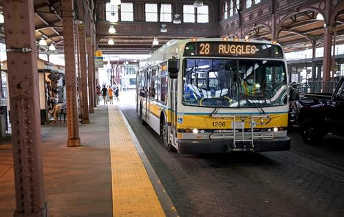 Wu and Mamdani campaigned hard on free transit. But it's tough to deliver on Podcast Por  arte de portada