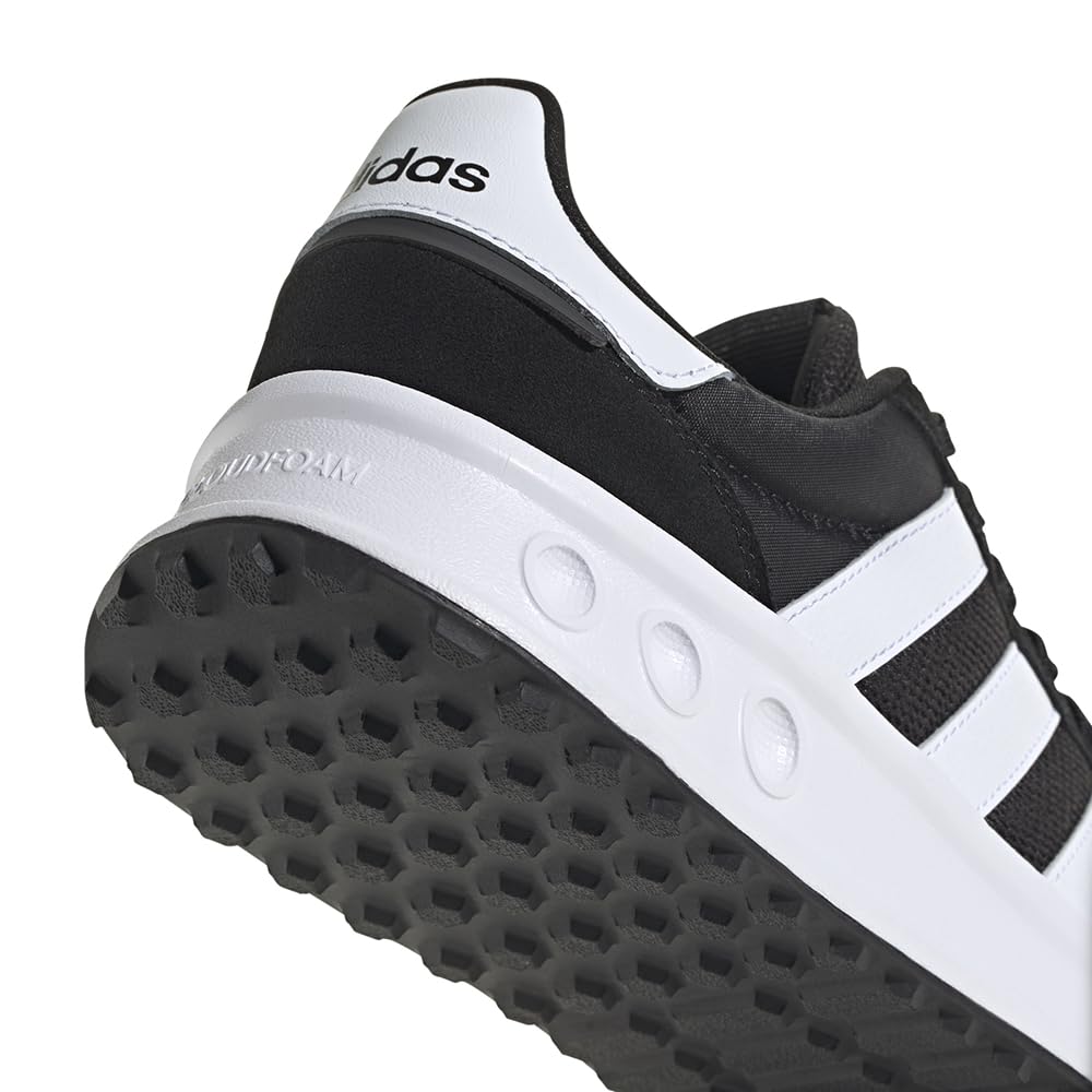 adidas Men's Run 84 Schuh