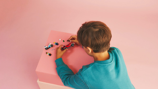 Amazon.co.jp: レゴ(LEGO) シティ ポリスバイクチェイス おもちゃ 玩具