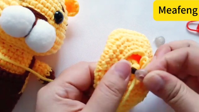 Set 42 Occhi Di Sicurezza In Plastica 3D Luna – 7 Misure Da 12 A 28 Mm, Con Rondelle, Per Amigurumi, Bambole E Peluche Fai-da-Te (Nero)