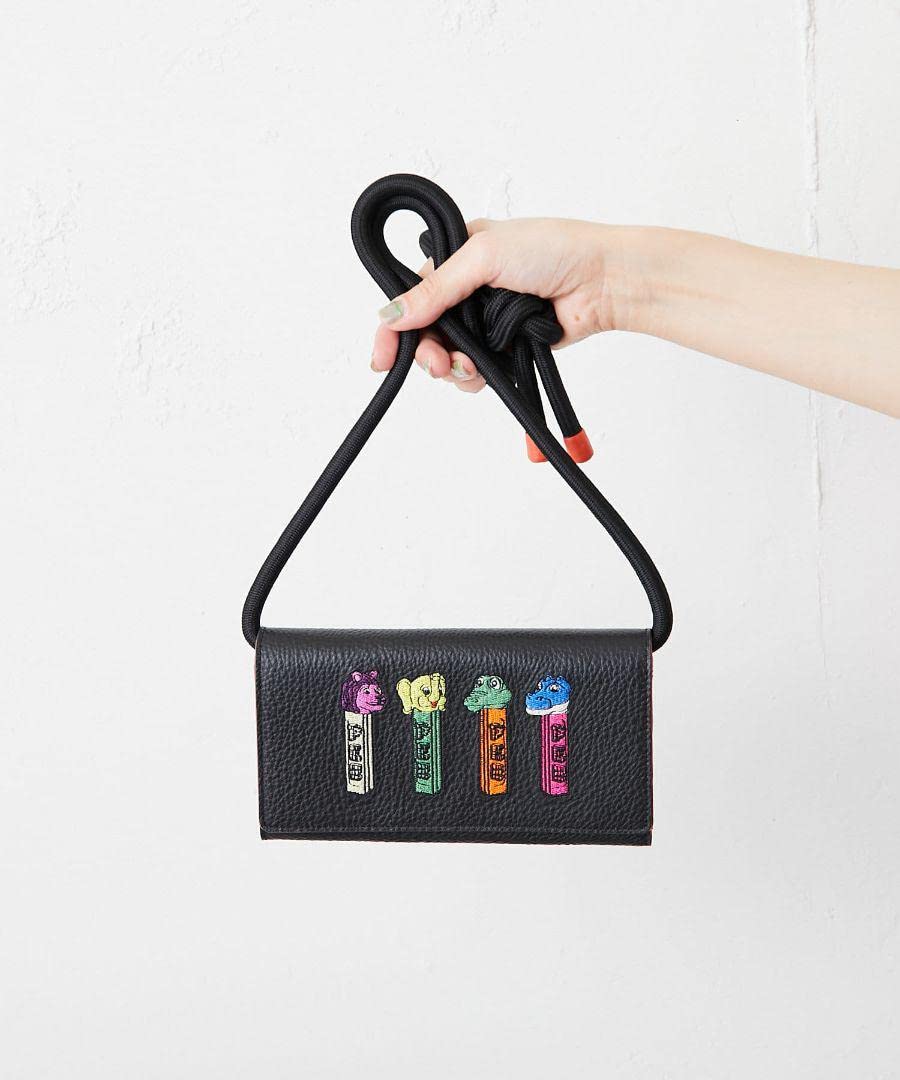 Amazon.co.jp: PEZ×ear 刺繍ウォレットショルダーバッグ 長財布