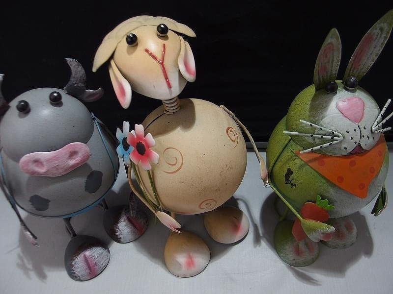 Amazon.co.jp: ゆらゆらアニマル ブリキ 動物 置物 オブジェ