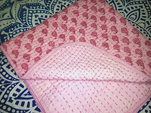 Couvre-lit bébé en coton Kantha le cadeau de naissance idéal - 2