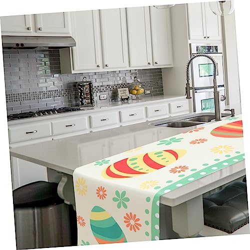 Couverture de table de Pâques au tombé impeccable pour décoration de prestige