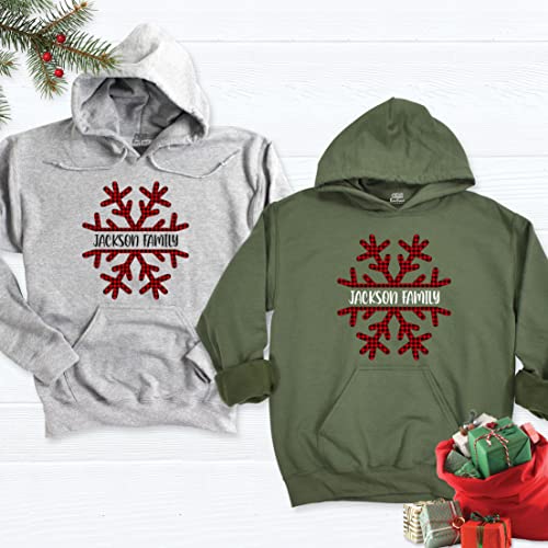 Customizable Christmas Family Sweatshirts, Snowflake Winter Theme Custom Name Holiday Group Outfits, Xmas Matching Family Christmas Top Pajamas, Pack of 1 (Unisex Sweatshirt & Hoodie)2