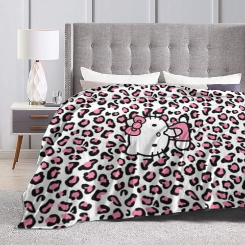 毛布 ハローキティ ブランケット 春夏用 150x125cm シングル 大判 寒さ対策 暖かい 軽量 洗える 大判 膝掛け ひざ掛け 静電気防止 吸湿発熱 柔らかく肌触り 吸水速乾 フランネル マイクロファイバー モコモコ 掛け布団 ふわふわ タオルケット 肩掛け ひざかけ blanket 人気 可愛い 薄手 おしゃれ かけ毛布 防寒グッズ 保育園 キャンプ 車用 子供 Z266 [3]