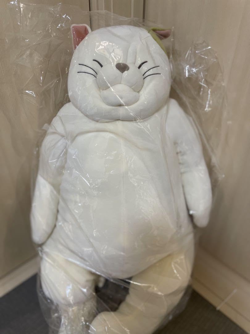 ジブリパーク　大倉庫　冒険飛行団限定　猫の恩返し　ムタ　特大ぬいぐるみムタさん Amazon.co.jp: ジブリパーク 大倉庫 冒険飛行団限定 猫の恩返し