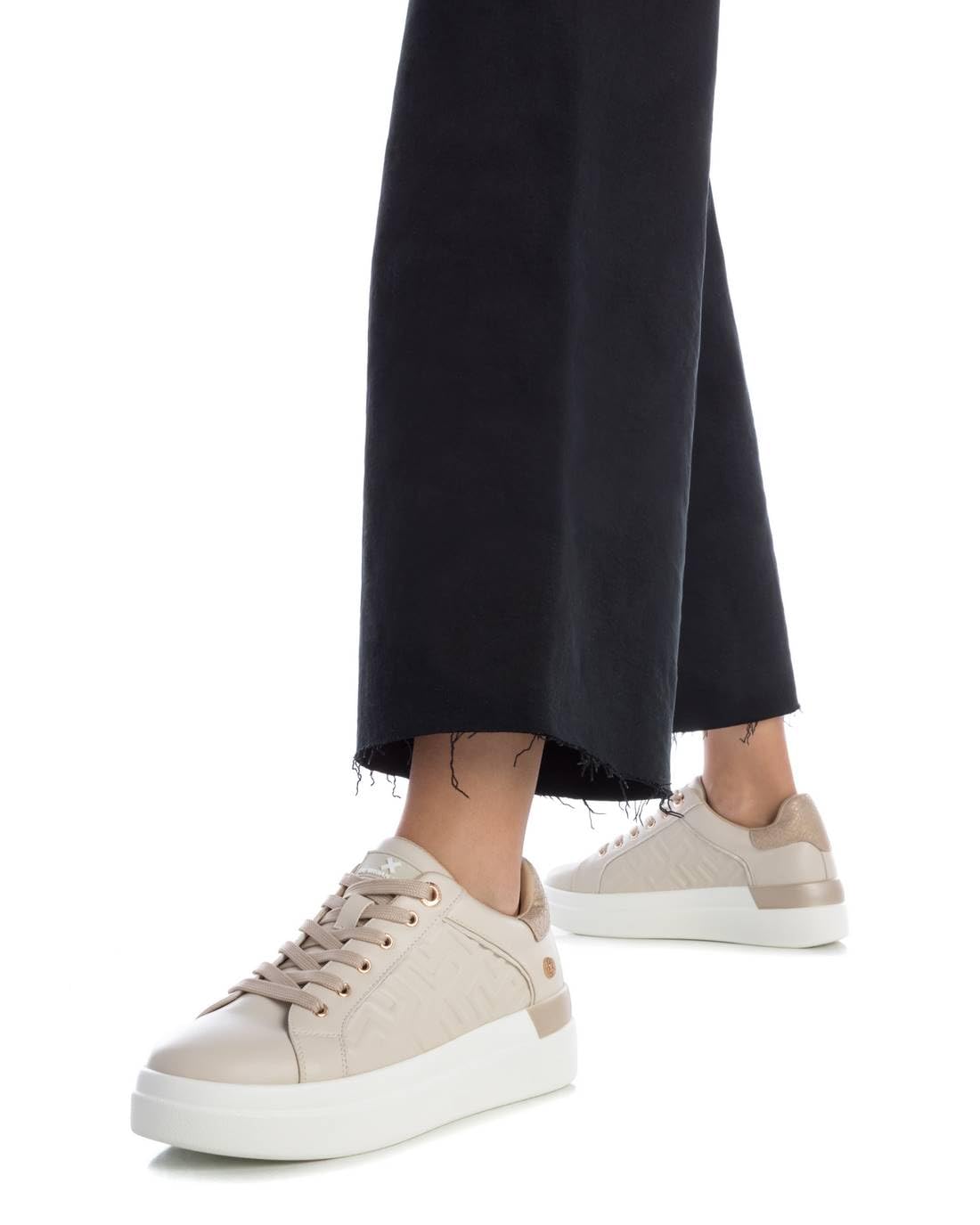 XTI - Zapatilla Mujer - Calzado Cómodo y Versátil - Moda Casual