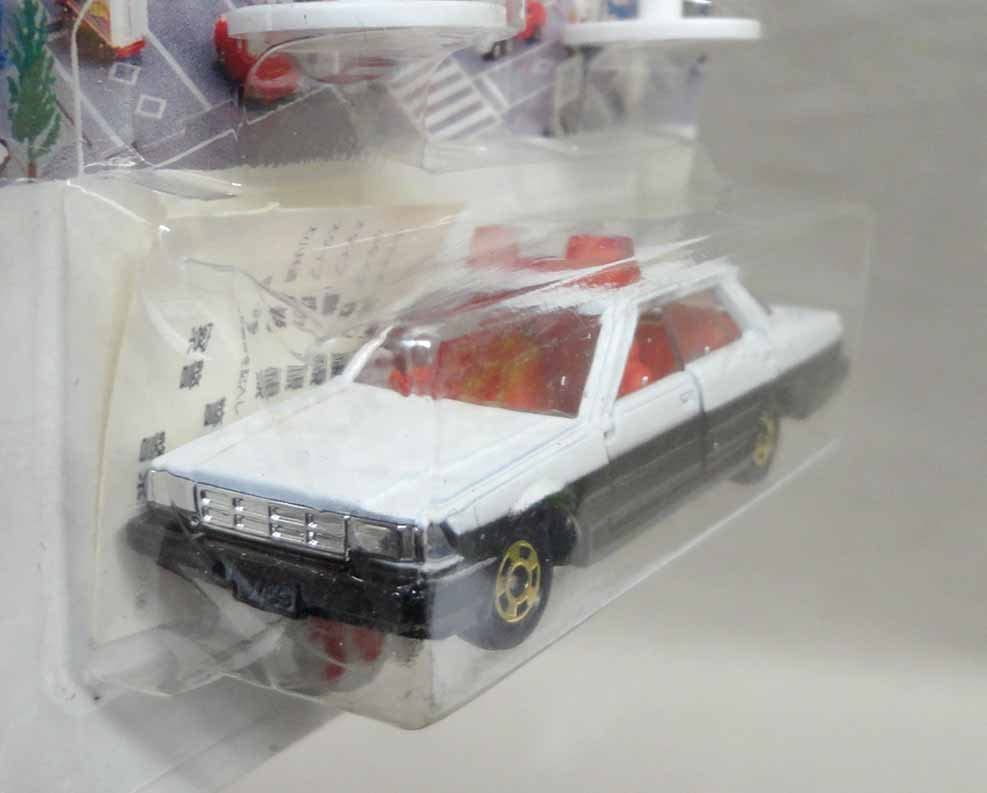 Amazon | トミカ 働く自動車 13 セドリック パトカー 未開封 ミニカー